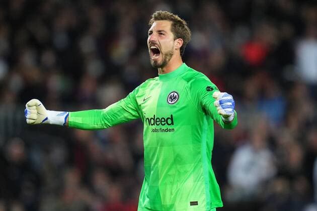 Mandatory Credit: Photo by Bagu Blanco Pressinphoto Shutterstock (12895065x) Kevin Trapp of Eintracht Frankfurt FC Barcelona, Barca v Eintracht Frankfurt, UEFA Europa League, Quarter Final. Football, Camp Nou Stadium, Barcelona, Spain - 14 Apr 2022 Editorial use only FC Barcelona v Eintracht Frankfurt, UEFA Europa League, Quarter Final. Football, Camp Nou Stadium, Barcelona, Spain - 14 Apr 2022 Editorial use only  Copyright: xBaguxBlanco Pressinphoto Shutterstockx 12895065x