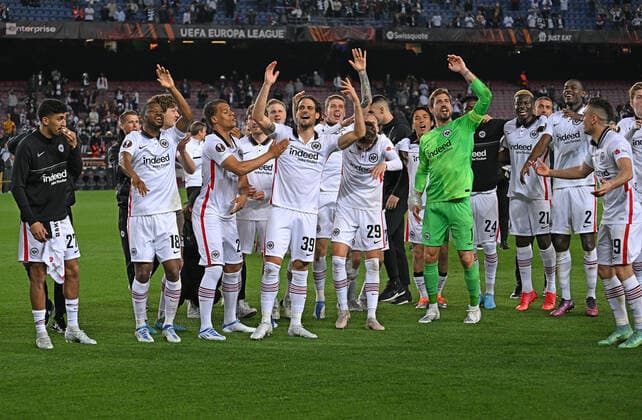 14.04.2022, xjhx, Fussball UEFA Europa League, FC Barcelona, Barca - Eintracht Frankfurt emspor, v.l. Jubel Freude über den Sieg (DFL DFB REGULATIONS PROHIBIT ANY USE OF PHOTOGRAPHS as IMAGE SEQUENCES and or QUASI-VIDEO) Barcelona