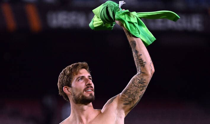 14.04.2022, xjhx, Fussball UEFA Europa League, FC Barcelona, Barca - Eintracht Frankfurt emspor, v.l. Jubel Freude über den Sieg Kevin Trapp (Eintracht Frankfurt) (DFL DFB REGULATIONS PROHIBIT ANY USE OF PHOTOGRAPHS as IMAGE SEQUENCES and or QUASI-VIDEO) Barcelona
