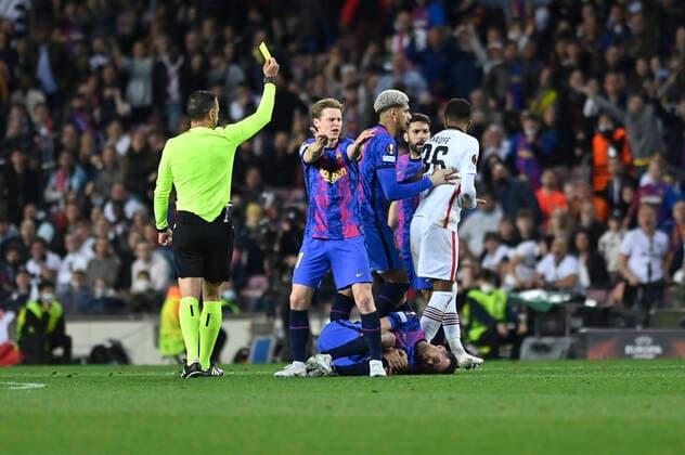 14th April 2022; Camp Nou; Barcelona; Spain; UEFA Europa League; Quarter Final; FC Barcelona, Barca vs Eintracht Frankfurt; Luuk de Jong (Barcelona) shown the yellow card  ActionPlus12379310 AgenciaLOF