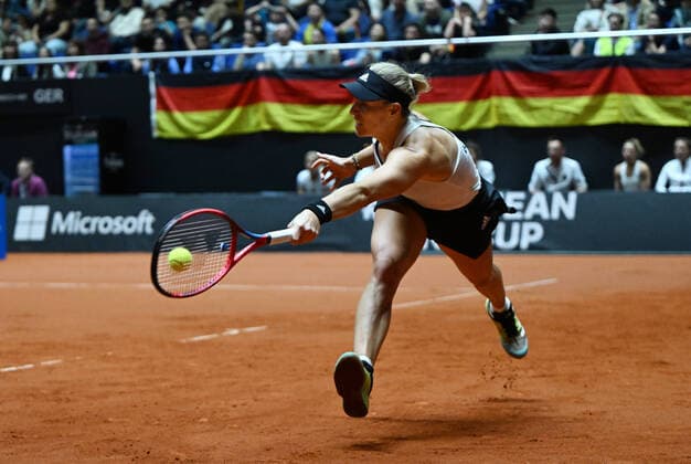 Sport Themen der Woche KW15 2022 BJKC Qualifier Kazakhstan -Germany 2.Day 3.Match Elena Rybakina (KAZ) versus Angelique Kerber (GER) Angelique Kerber (GER) *** 2022 BJKC Qualifier Kazakhstan Germany 2 Day 3 Match Elena Rybakina KAZ versus Angelique Kerber GER Angelique Kerber GER