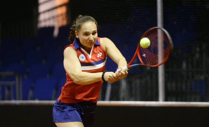 Stuttgart , Porsche Tennis Grand Prix , Qualifikation , Mara Guth ( GER )