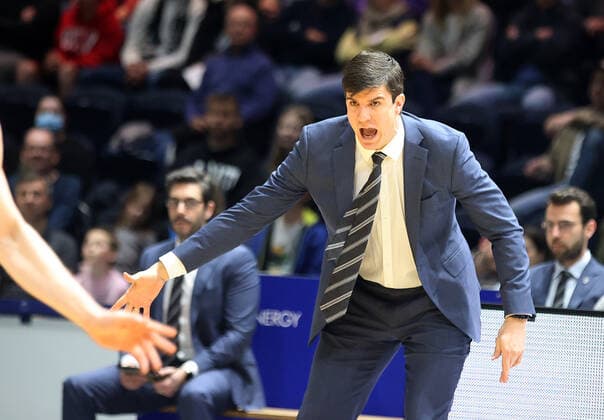 Headcoach Miguel Angel Zapata (Hamburg Towers)