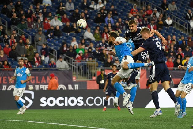 April 16, 2022: New England Revolution forward Adam Buksa (9) heads the ball for a goal during the MLS, Fussball Herren, USA game between Charlotte FC and the New England Revolution held at Gillette Stadium in Foxborough Massachusetts. CSM Foxborough USA - ZUMAc04_ 20220416_zaf_c04_057 Copyright: xEricxCanhax