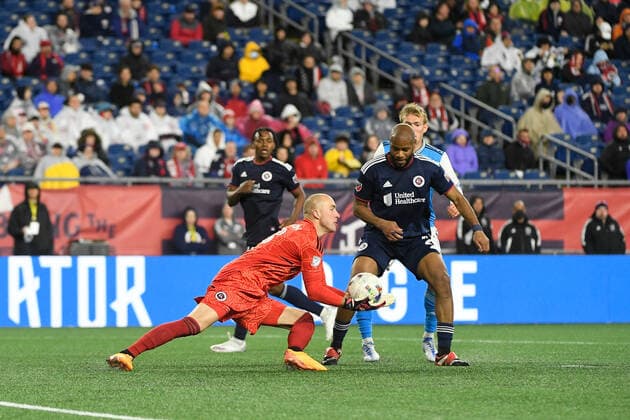 April 16, 2022: New England Revolution goalkeeper Brad Knighton (18) makes a save during the MLS, Fussball Herren, USA game between Charlotte FC and the New England Revolution held at Gillette Stadium in Foxborough Massachusetts. CSM Foxborough USA - ZUMAc04_ 20220416_zaf_c04_158 Copyright: xEricxCanhax