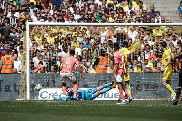 Anthony Mandrea (Angers SCO) FOOTBALL : FC Nantes vs Angers SCO - Ligue 1 Uberteat - 17 04 2022 AurelienMorissard Panoramic 