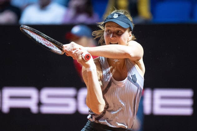 Liudmila Samsonova. Deutschland, Stuttgart, 18.04.2022, Tennis, Porsche Tennis Grand Prix, 2022, Runde 1, L.Samsonova - C.Paquet (FRA), Porsche Arena Foto: A2 Bildagentur Peter Hartenfelser
