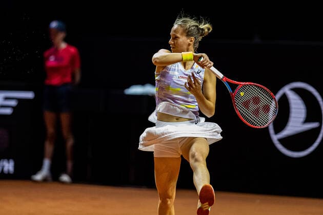 Viktorija Golubic, Swiss, Schweiz Tennis Damen Porsche-Cup Porsche Tennis Grand Prix GP Stuttgart 2022 Porsche-Arena 19.04.2022 Porsche Tennis Grand Prix Stuttgart 2022, 19.04.2022 Stuttgart Copyright: xEibner-Pressefoto RogerxBuerkex EP_EER
