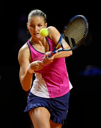 Karolina Pliskova CZE Aktion Tennis Damen Porsche-Cup Porsche Tennis Grand Prix GP Stuttgart 2022 Porsche Arena 20.04.2022 DFL REGULATIONS PROHIBIT ANY USE OF PHOTOGRAPHS AS IMAGE SEQUENCES AND OR QUASI-VIDEO Porsche Tennis Grand Prix GP Stuttgart 2022