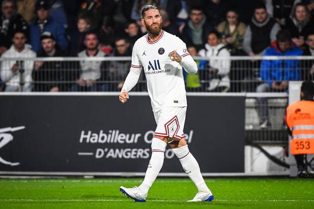 April 20, 2022, Angers, France, France: Sergio RAMOS of PSG celebrates his goal during the Ligue 1 match between Angers SCO and Paris Saint-Germain (PSG) at Raymond-Kopa stadium on April 20, 2022 in Angers, France. Angers France - ZUMAm308 20220420_zsp_m308_011 Copyright: xMatthieuxMirvillex
