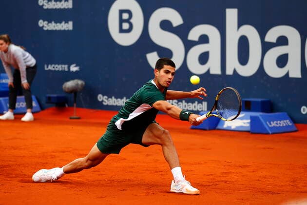 Carlos Alcaraz (ESP), APRIL20, 2022 - Tennis : Carlos Alcaraz of Spain during singles 2nd round match against Soon-woo Kwon of South Korea on the Barcelona Open Banc Sabadell tennis tournament at the Real Club de Tenis de Barcelona in Barcelona, Spain.  (0156451874st)