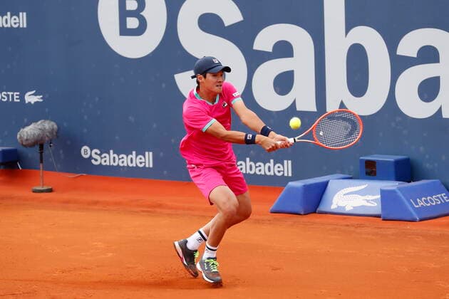 Soon-woo Kwon (KOR), APRIL20, 2022 - Tennis : Soon-woo Kwon of South Korea during singles 2nd round match against Carlos Alcaraz of Spain on the Barcelona Open Banc Sabadell tennis tournament at the Real Club de Tenis de Barcelona in Barcelona, Spain.  (0156452034st)