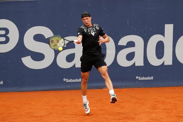 Marton Fucsovics (HUN), APRIL20, 2022 - Tennis : Marton Fucsovics of Hungary during singles 2nd round match against Federico Delbonis of Argentina on the Barcelona Open Banc Sabadell tennis tournament at the Real Club de Tenis de Barcelona in Barcelona, Spain.  (0156452147st)