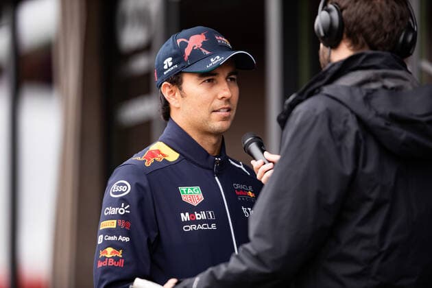 PEREZ Sergio (mex), Red Bull Racing RB18, portrait during the Formula 1 Grand Premio del Made in Italy e dell Emilia-Romagna 2022, 4th round of the 2022 FIA Formula One World Championship, WM, Weltmeisterschaft on the Imola Circuit, from April 22 to 24, 2022 in Imola, Italy - F1 - EMILIA ROMAGNA GRAND PRIX 2022 DPPI Panoramic  00122010__B2_2342