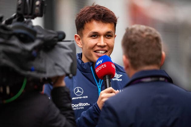 ALBON Alexander (tha), Williams Racing FW44, portrait during the Formula 1 Grand Premio del Made in Italy e dell Emilia-Romagna 2022, 4th round of the 2022 FIA Formula One World Championship, WM, Weltmeisterschaft on the Imola Circuit, from April 22 to 24, 2022 in Imola, Italy - F1 - EMILIA ROMAGNA GRAND PRIX 2022 DPPI Panoramic  00122010__B2_2508