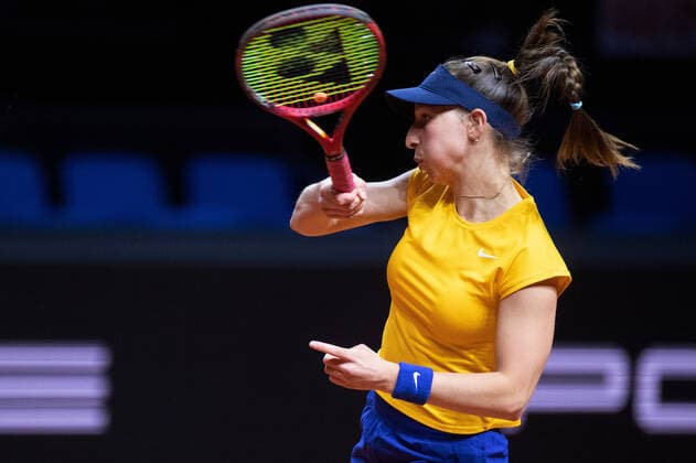 Tamara Korpatsch (GER). Deutschland, Stuttgart, 21.04.2022, Tennis, Porsche Tennis Grand Prix, 2022, Runde 2, T.Korpatsch(GER) - E.Raducanu (GBR), Porsche Arena Foto: A2 Bildagentur Peter Hartenfelser
