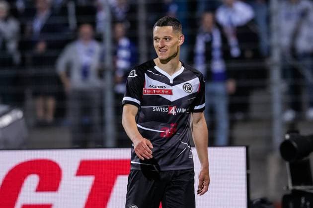 10.04.2022, Lugano, Stadio Cornaredo, Super League: FC Lugano - FC Sion, 19 Zan Celar (Lugano) Lugano Stadio Cornaredo Ticino Switzerland Copyright: xJustPictures.ch JarixPestelaccix