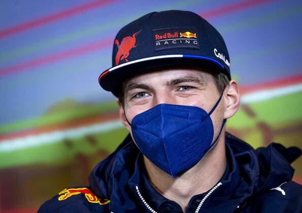 IMOLA - Max Verstappen (Oracle Red Bull Racing) in the press conference, PK, Pressekonferenz prior to the 1st practice session ahead of the Emilia Romagna F1 Grand Prix at Autodromo Enzo e Dino Ferrari. REMKO DE WAAL GP Emilia - Romagna 2022 - Practice 1 2022 xVIxANPxSportx xxANPxIVx