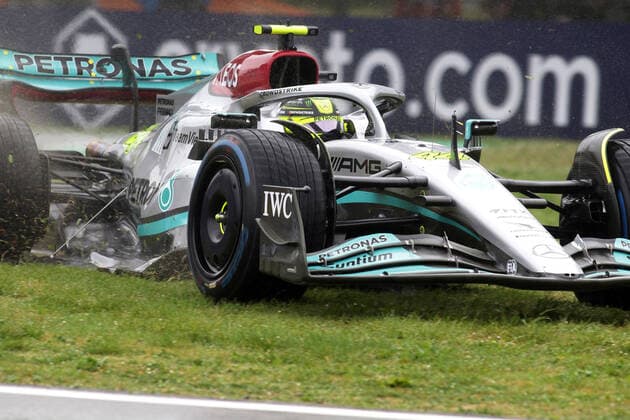 Lewis Hamilton (UK, Mercedes AMG Petronas F1 Team 44), Dreher ITA, Formel 1 Grand Prix Emilia Romagna, Imola, 22.04.2022 ITA, Formel 1 Grand Prix Emilia Romagna, Imola, 22.04.2022 Imola