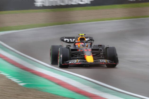 April 22, 2022, Imola, Italy: Imola, Italy, Enzo e Dino Ferrari Circuit, April 22, 2022, Imola (BO) Italy - April 22 2022 - Rolex Gran Premio del Made in Italy e dell Emilia-Romagna: Sergio Perez (MEX) Redbull Racing RB18 & xA; during Formula 1 Rolex Emilia Romagna Grand Prix 2022, 4rd round of the 2022 FIA Formula One World Championship, WM, Weltmeisterschaft Free Practises - Formula 1 Championship. Formula 1 Championship - Formula 1 Rolex Emilia Romagna Grand Prix 2022, 4rd round of the 2022 FIA Formula One World Championship Free Practises, Imola, Italy - ZUMAl164 20220422_zsa_l164_073 Copyright: xAlessioxDexMarcox