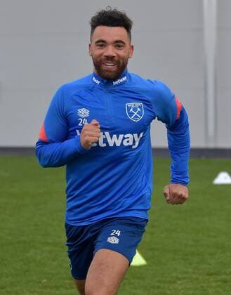 Mandatory Credit: Photo by Arfa Griffiths West Ham United Shutterstock (12905430h) Ryan Fredericks of West Ham United during training West Ham United First Team Training, Rush Green Training Ground, London, UK - 22 Apr 2022 EDITORIAL USE ONLY No use with unauthorised audio, video, data, fixture lists, club league logos or live services. Online in-match use limited to 120 images, no video emulation. No use in betting, games or single club league player publications. West Ham United First Team Training, Rush Green Training Ground, London, UK - 22 Apr 2022 EDITORIAL USE ONLY No use with unauthorised audio, video, data, fixture lists, club league logos or live services. Online in-match use limited to 120 images, no video emulation. No use in betting, games or single club league player publications. Copyright: xArfaxGriffiths WestxHamxUnited Shutterstockx 12905430h