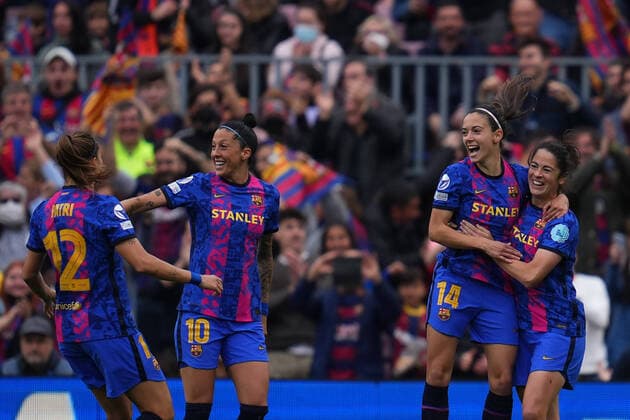 Sport Themen der Woche KW16 Sport Bilder des Tages ESP: FC Barcelona, Barca and VFL Wolsburg. UEFA Womens Champions League Aitana Bonmati of FC Barcelona celebrates his goal with his teammates during the UEFA Womens Champions League, Semi Finals match between FC Barcelona and VFL Wolsburg played at Camp Nou Stadium on April 22, 2022 in Barcelona, Spain. kpng Copyright: xPRESSINPHOTOx PS_220421_001