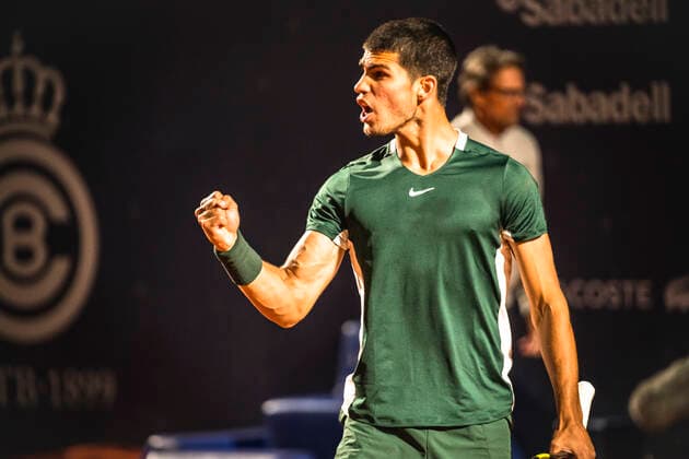 April 22, 2022, Barcelona, Catalonia, Spain: Carlos ALCARAZ (ESP) reacts during his match against Stefanos Tsitsipas (GRE) at Day 5 of the Barcelona Open Banc Sabadell 2022. Barcelona Spain - ZUMAo105 20220422_zap_o105_072 Copyright: xMatthiasxOesterlex