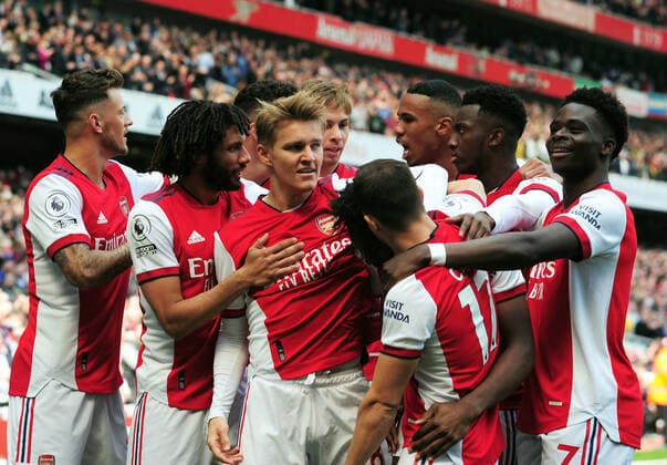 Sport Themen der Woche KW16 Football - 2021 2022 Premier League - Arsenal vs Manchester United, ManU - Emirates Stadium - Saturday 23rd April 2022. Nuno Tavares of Arsenal celebrates scoring his first half goal 