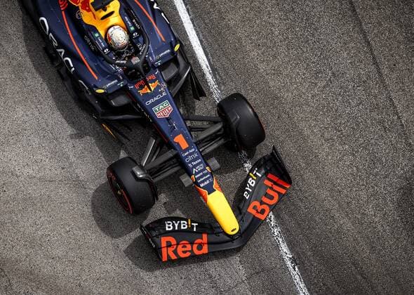 IMOLA - Max Verstappen (1) with the Oracle Red Bull Racing RB18 Honda on track during practice 2 ahead of the Emilia Romagna F1 Grand Prix at Autodromo Enzo e Dino Ferrari on April 23, 2022 in Imola, Italy. REMKO DE WAAL GP Emilia - Romagna 2022 - Practice 2 2022 xVIxANPxSportx xxANPxIVx