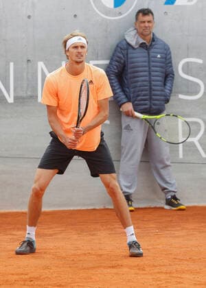 Alexander Zverev (GER) und Trainer, coach Sergi Bruguera Tennis - BMW Open 2022 - ATP, Tennis Herren - MTTC Iphitos - Munich - - Germany - 23 April 2022. Copyright: xJuergenxHasenkopfx