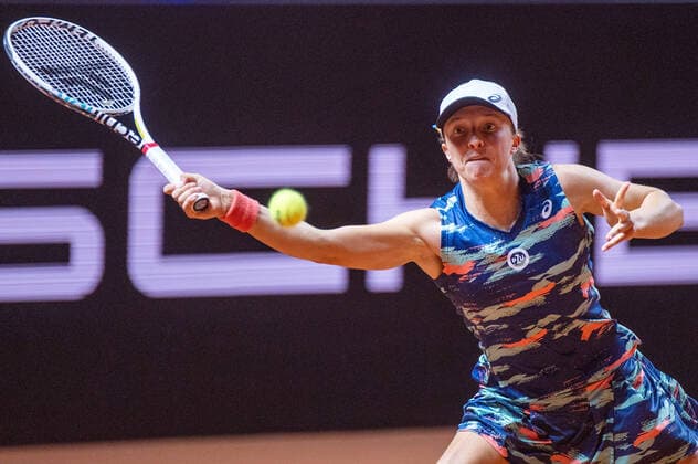 Iga Swiatek (POL). Deutschland, Stuttgart, 23.04.2022, Tennis, Porsche Tennis Grand Prix, 2022, Halbfinale, I.Swiatek (POL) - L.Samsonova, Porsche Arena Foto: A2 Bildagentur Peter Hartenfelser