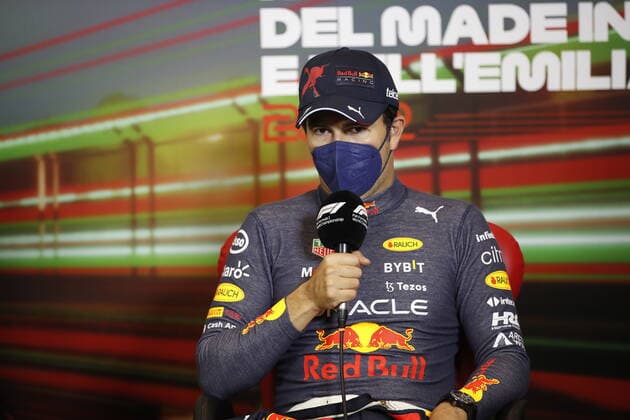 11 Sergio Perez (MEX, Oracle Red Bull Racing), F1 Grand Prix of Emilia Romagna at Autodromo Enzo e Dino Ferrari on April 23, 2022 in Imola, Italy. (Photo by Zak Mauger LAT Motorsport Images DPPI via HOCH ZWEI) Imola Italy