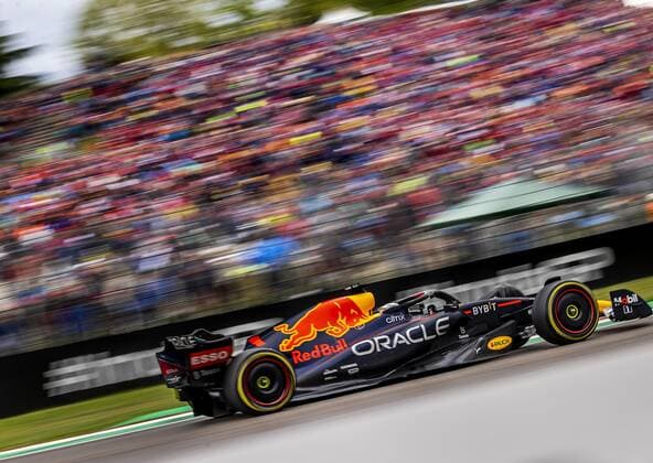 IMOLA - Max Verstappen (Oracle Red Bull Racing) on track during the Emilia Romagna F1 Grand Prix at Autodromo Enzo e Dino Ferrari on April 24, 2022 in Imola, Italy. REMKO DE WAAL GP Emilia - Romagna 2022 - RACE 2022 xVIxANPxSportx xxANPxIVx
