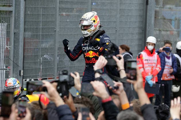 Sieg für Max Verstappen (NED, Oracle Red Bull Racing 1) ITA, Formel 1 Grand Prix Emilia Romagna, Imola, 24.04.2022 ITA, Formel 1 Grand Prix Emilia Romagna, Imola, 24.04.2022 Imola