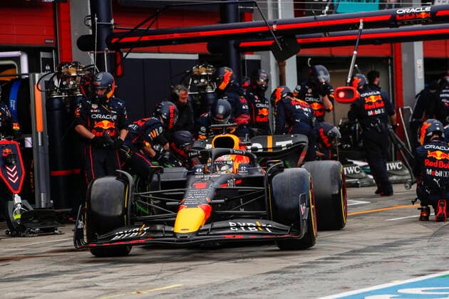 1 Max Verstappen (NLD, Oracle Red Bull Racing), F1 Grand Prix of Emilia Romagna at Autodromo Enzo e Dino Ferrari on April 24, 2022 in Imola, Italy. (Photo by HOCH ZWEI) Imola Italy