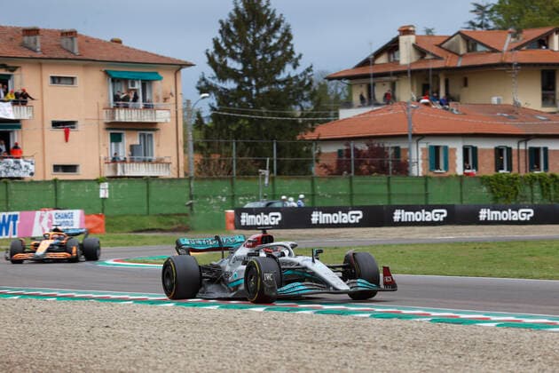 63 George Russell (GBR, Mercedes-AMG Petronas F1 Team), F1 Grand Prix of Emilia Romagna at Autodromo Enzo e Dino Ferrari on April 24, 2022 in Imola, Italy. (Photo by HOCH ZWEI) Imola Italy