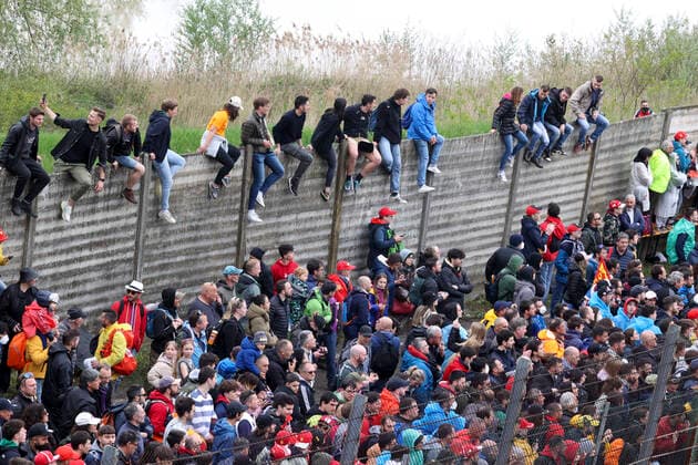 Spectators, F1 Grand Prix of Emilia Romagna at Autodromo Enzo e Dino Ferrari on April 24, 2022 in Imola, Italy. (Photo by HOCH ZWEI) Imola Italy