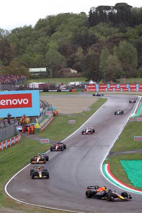 1 Max Verstappen (NLD, Oracle Red Bull Racing), 11 Sergio Perez (MEX, Oracle Red Bull Racing), 4 Lando Norris (GBR, McLaren F1 Team), F1 Grand Prix of Emilia Romagna at Autodromo Enzo e Dino Ferrari on April 24, 2022 in Imola, Italy. (Photo by HOCH ZWEI) Imola Italy