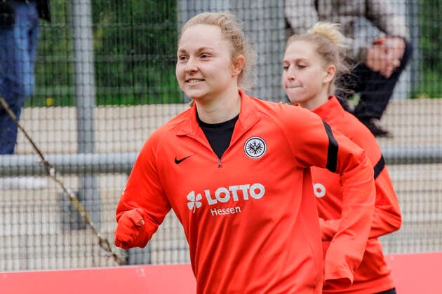 Flyeralarm Frauen Bundesliga, Eintracht Frankfurt vs. Bayer Leverkusen, Stadion am Brentanobad, Frankfurt, 24.04.2022 Madeleine Steck (Eintracht Frankfurt 12), Eintracht Frankfurt vs. Bayer Leverkusen, Frankfurt, Stadion am Brentanobad, 24.4.2022 Copyright: xBEAUTIFULxSPORTS Gawlikx