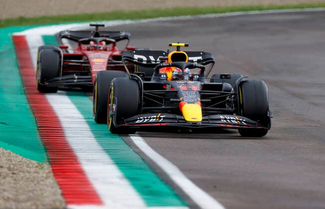 11 Sergio Perez (MEX, Oracle Red Bull Racing), F1 Grand Prix of Emilia Romagna at Autodromo Enzo e Dino Ferrari on April 24, 2022 in Imola, Italy. (Photo by HOCH ZWEI) Imola Italy