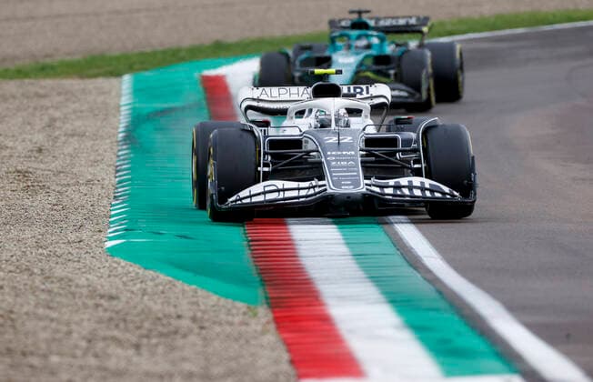 22 Yuki Tsunoda (JPN, Scuderia AlphaTauri), F1 Grand Prix of Emilia Romagna at Autodromo Enzo e Dino Ferrari on April 24, 2022 in Imola, Italy. (Photo by HOCH ZWEI) Imola Italy