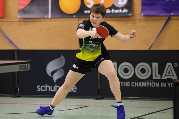 Langstadt 24.04.2022 Tischtennis Damen Bundesliga Finale Saison 2022 TSV Langstadt - ttc Eastside Berlin e.V. emspor, emonline, oespor, v.l., Nina Mittelham (ttc eastside berlin e.V.)