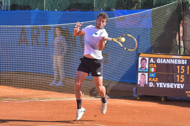 Mandatory Credit: Photo by Roberto Bettacchi SportReporter LiveMedia Shutterstock (12912961h) Alessandro Giannessi (ITA) Tennis Internationals ATP, Tennis Herren Challenger Roma Open tennis tournament, Garden Tennis Club, Rome, Italy - 26 Apr 2022 Tennis Internationals ATP Challenger Roma Open tennis tournament, Garden Tennis Club, Rome, Italy - 26 Apr 2022  Copyright: xRobertoxBettacchi SportReporter LiveMedia Shutterstockx 12912961h