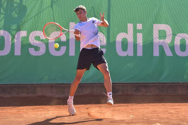April 26, 2022, Rome, Italy: Flavio Cobolli (ITA) during the ATP, Tennis Herren Challenger Roma Open tennis tournament round of 32 at Garden Tennis Club on April 26, 2022 in Rome, Italy. Tennis Internationals - ATP Challenger Roma Open tennis tournament, Rome, Italy  - ZUMAl164 20220426_zsa_l164_063 Copyright: xRobertoxBettacchi Sportreporterx