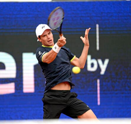 27.04.2022, Tennis Herren ATP, Tennis Herren Tour, BMW-Open München 2022 auf der Iphitos-Tennisanlage, Daniel Altmaier (Deutschland)