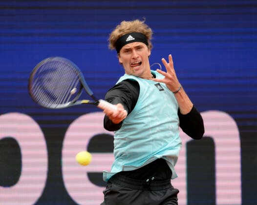 27.04.2022, Tennis Herren ATP, Tennis Herren Tour, BMW-Open München 2022 auf der Iphitos-Tennisanlage, Alexander Zverev (GER) spielt auf dem Centercourt sein Erstrunden-Match