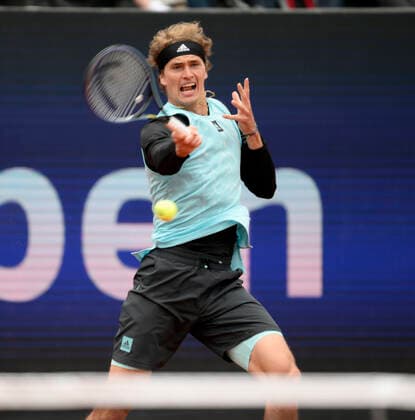 27.04.2022, Tennis Herren ATP, Tennis Herren Tour, BMW-Open München 2022 auf der Iphitos-Tennisanlage, Alexander Zverev (GER) spielt auf dem Centercourt sein Erstrunden-Match