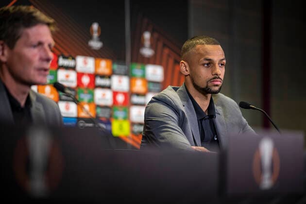 27.04.2022, xkvx, Fussball UEFA Europa League, Eintracht Frankfurt - Pressekonferenz emspor, v.l. Djibril Sow (Eintracht Frankfurt) (DFL DFB REGULATIONS PROHIBIT ANY USE OF PHOTOGRAPHS as IMAGE SEQUENCES and or QUASI-VIDEO) London