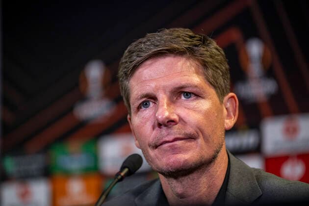 27.04.2022, xkvx, Fussball UEFA Europa League, Eintracht Frankfurt - Pressekonferenz emspor, v.l. Trainer Oliver Glasner (Eintracht Frankfurt) (DFL DFB REGULATIONS PROHIBIT ANY USE OF PHOTOGRAPHS as IMAGE SEQUENCES and or QUASI-VIDEO) London