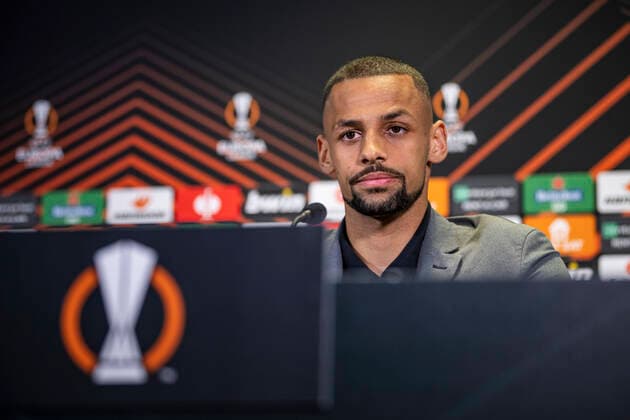 27.04.2022, xkvx, Fussball UEFA Europa League, Eintracht Frankfurt - Pressekonferenz emspor, v.l. Djibril Sow (Eintracht Frankfurt) (DFL DFB REGULATIONS PROHIBIT ANY USE OF PHOTOGRAPHS as IMAGE SEQUENCES and or QUASI-VIDEO) London